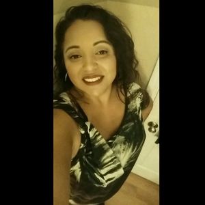 Meet your Posher, Adriana